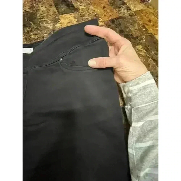 Van Heusen Size 10 Women’s Stretch Pants with small deficit - Picture 4 of 7